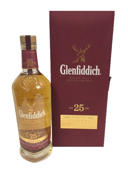 Single Malt Scotch Whisky der Marke Glenfiddich 25 Years Rare Oak 43% 0,7l Flasche