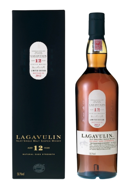 Single Malt Scotch Whisky der Marke Lagavulin 12 Years 56,8% 0,7l Flasche