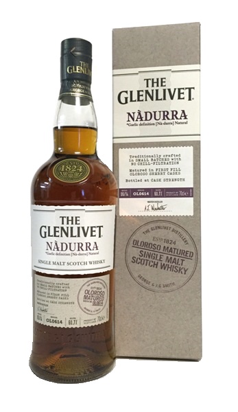 Scotch Whisky der Marke The Glenlivet Nadurra Oloroso Sherry Cask 61,3% 0,7l Fl.